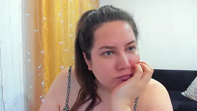  madalexa  online show from March 1, 3:25 pm