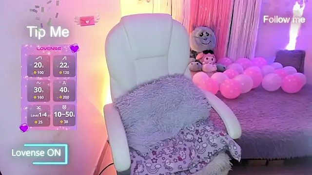 Snapshot of Sofia_thomson1_t chatting on March 3, 4:07 am Sofia thomson1 t online show from March 3, 4:07 am