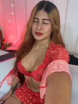 Snapshot of Amber_Martins_ chatting on February 15, 1:31 am Amber Martins online show from February 15, 1:31 am