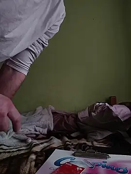 niesmialy39oon online show from November 11, 10:37 am