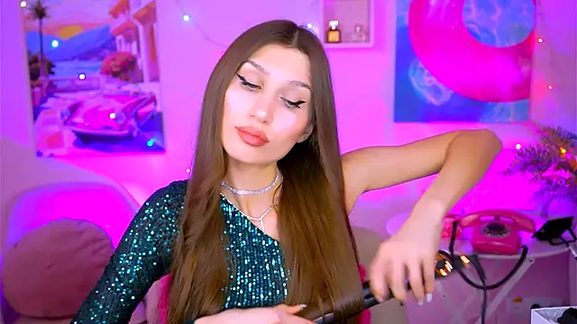 MollyPerry online show from December 25, 4:11 pm