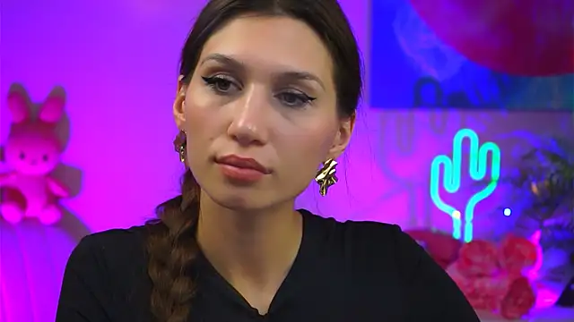 MollyPerry online show from February 27, 7:37 pm