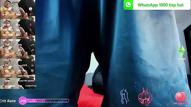 Snapshot of danitattoshot23cmc chatting on April 28, 8:36 pm danitattoshot23cmc online show from April 28, 8:36 pm