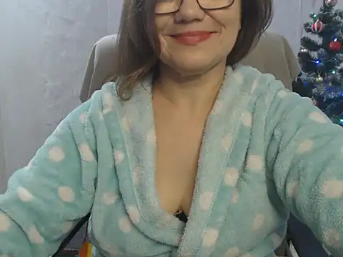 KittyyLaBeauty online show from January 5, 5:27 pm