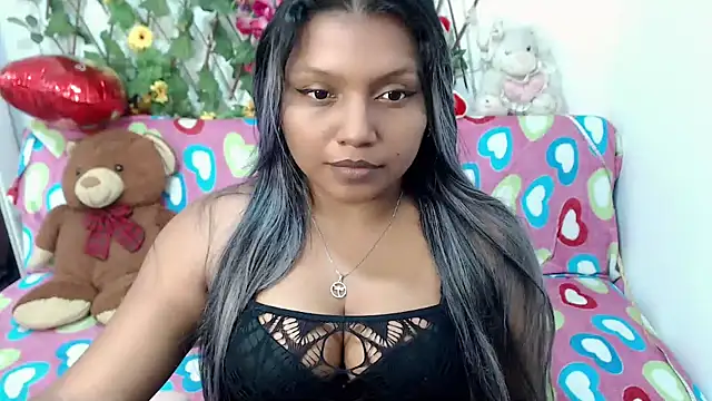 Snapshot of sexysusan4you chatting on December 13, 8:37 pm sexysusan4you online show from December 13, 8:37 pm