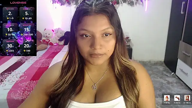 Snapshot of sexysusan4you chatting on May 28, 8:28 pm sexysusan4you online show from May 28, 8:28 pm