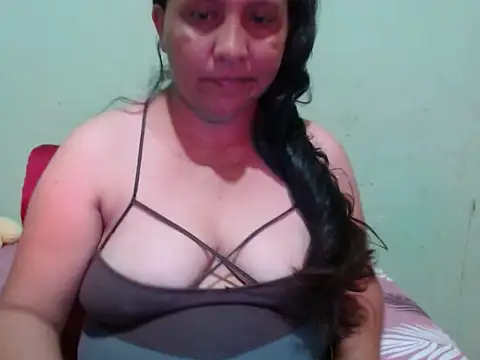 sonia  milk online show from January 17, 8:12 pm