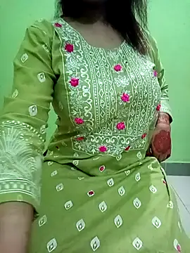 Snapshot of Dayna-36 chatting on December 24, 3:47 pm Dayna-36 online show from December 24, 3:47 pm