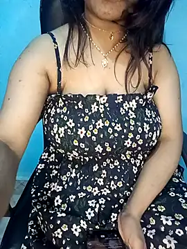 Snapshot of Dayna-36 chatting on February 5, 10:55 pm Dayna-36 online show from February 5, 10:55 pm