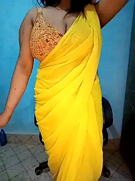 Snapshot of Dayna-36 chatting on March 16, 8:11 pm Dayna-36 online show from March 16, 8:11 pm