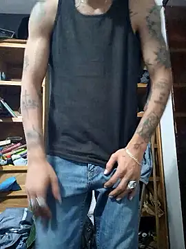 Snapshot of mexicaninuganda chatting on December 7, 4:20 am mexicaninuganda online show from December 7, 4:20 am