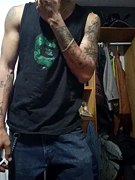 Snapshot of mexicaninuganda chatting on February 6, 9:32 am mexicaninuganda online show from February 6, 9:32 am