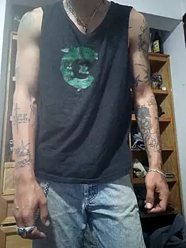 Snapshot of mexicaninuganda chatting on February 18, 7:54 am mexicaninuganda online show from February 18, 7:54 am