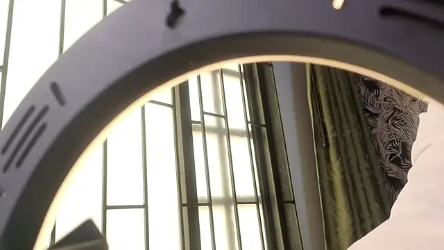 Devil Sara online show from March 14, 2:11 pm