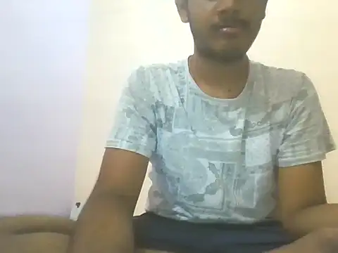 Snapshot of Dusky_Aarav chatting on June 24, 4:39 pm Dusky Aarav online show from June 24, 4:39 pm
