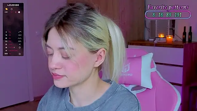 mybunnywendy online show from April 16, 5:14 pm