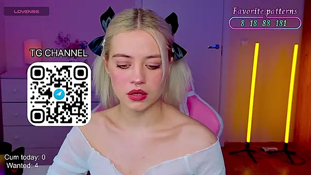 mybunnywendy online show from June 25, 2:21 pm