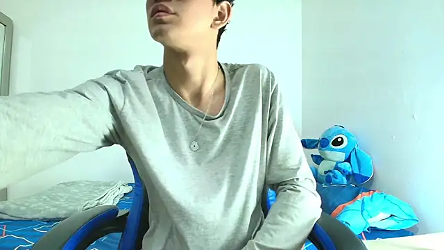 Snapshot of TylerWhite_ chatting on March 19, 2:59 am TylerWhite online show from March 19, 2:59 am