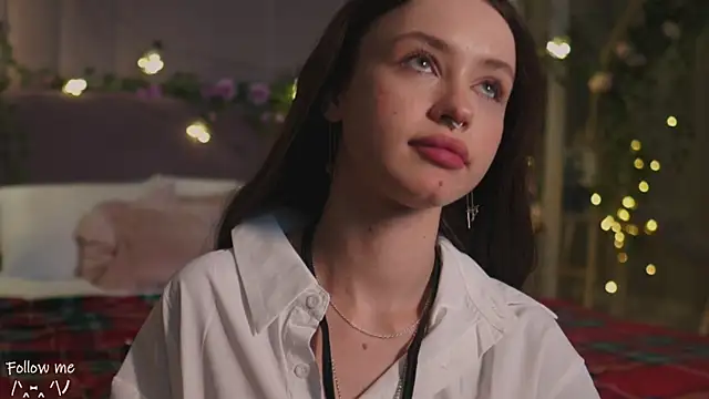 Meow Nancy online show from February 5, 1:22 pm