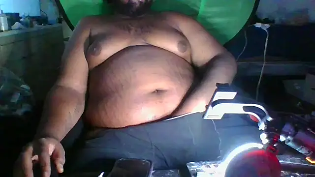 Snapshot of pornman6968 chatting on September 12, 1:33 pm pornman6968 online show from September 12, 1:33 pm