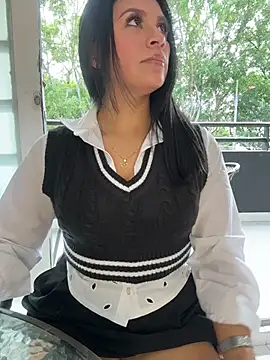 Snapshot of Sofia_Convers chatting on May 28, 12:46 pm Sofia Convers online show from May 28, 12:46 pm
