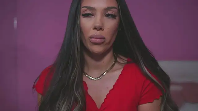 Snapshot of NatyDesiree chatting on February 10, 7:28 pm NatyDesiree online show from February 10, 7:28 pm