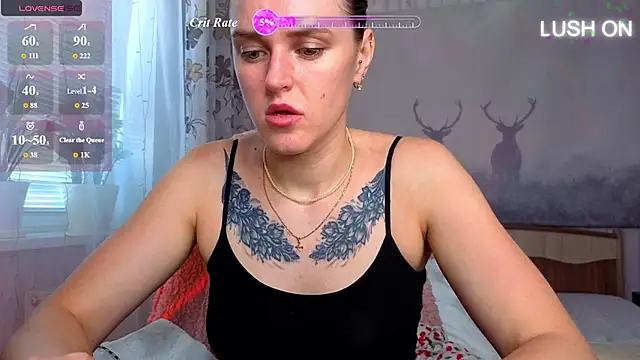 Snapshot of Bella__Swoon chatting on June 17, 6:05 am Bella Swoon online show from June 17, 6:05 am