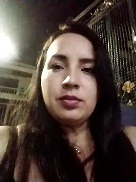 Snapshot of allison-dreams chatting on December 25, 3:40 am allison-dreams online show from December 25, 3:40 am