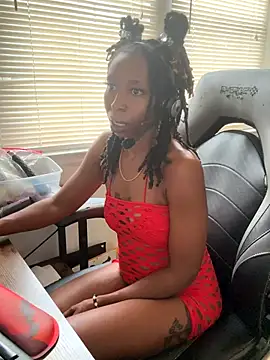 Snapshot of LeyaHoneybuns chatting on September 30, 3:17 pm LeyaHoneybuns online show from September 30, 3:17 pm