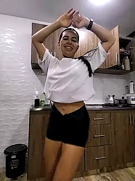 Snapshot of Mariam_Gomezxxx chatting on April 9, 5:07 pm Mariam Gomezxxx online show from April 9, 5:07 pm