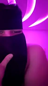 sosoarabe123 online show from February 5, 7:10 pm