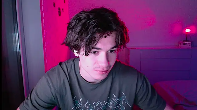 Snapshot of MarkusDean chatting on April 29, 6:03 pm MarkusDean online show from April 29, 6:03 pm