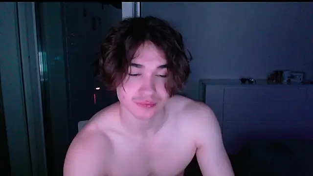 MarkusDean online show from June 23, 7:56 pm