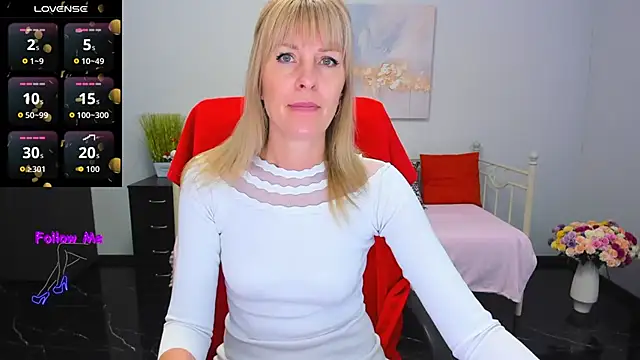 Snapshot of Anita_Tayson chatting on April 21, 6:09 am Anita Tayson online show from April 21, 6:09 am