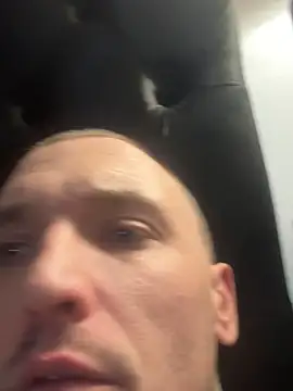 Snapshot of Tbone3390 chatting on February 12, 6:19 am Tbone3390 online show from February 12, 6:19 am