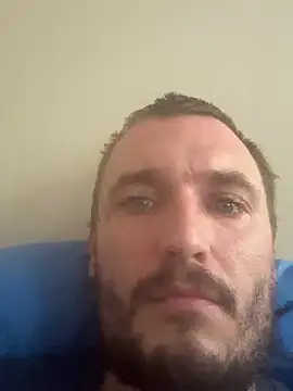 Snapshot of Tbone3390 chatting on May 17, 6:59 pm Tbone3390 online show from May 17, 6:59 pm