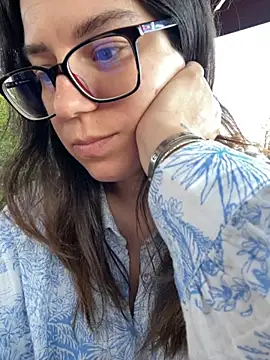 Snapshot of NadiraNoor chatting on May 24, 4:12 pm NadiraNoor online show from May 24, 4:12 pm