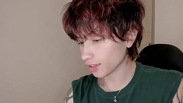 liamelf online show from February 14, 3:36 am