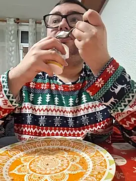 Javier bear online show from February 19, 11:01 pm