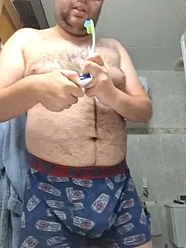 Javier bear online show from July 17, 8:10 am