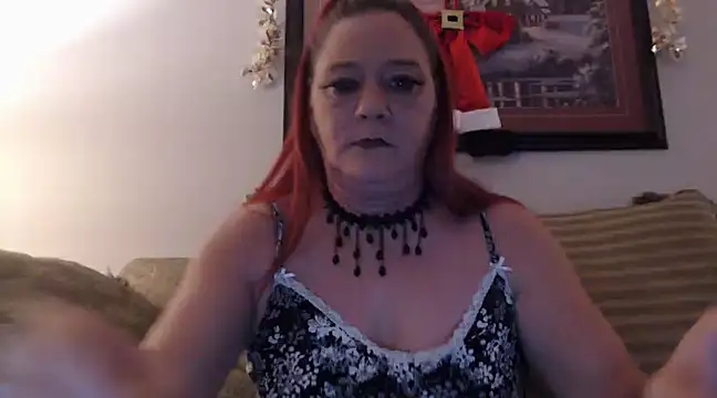 Snapshot of LexxiLeeds chatting on December 9, 11:56 pm LexxiLeeds online show from December 9, 11:56 pm