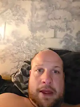 Snapshot of destructeur6 chatting on May 14, 7:42 pm destructeur6 online show from May 14, 7:42 pm