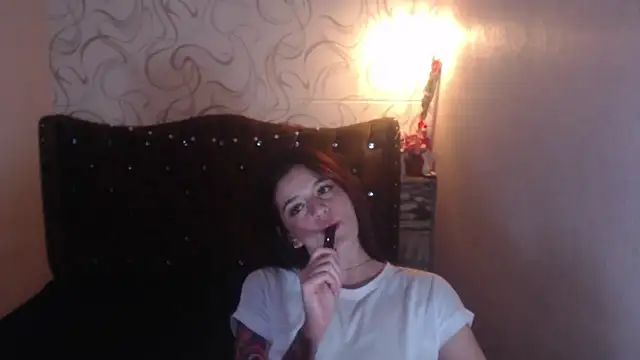 LiaHarryis online show from March 9, 12:31 am