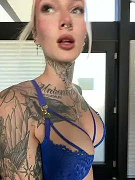 Snapshot of Stella-Kink chatting on May 26, 2:46 pm Stella-Kink online show from May 26, 2:46 pm