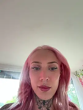 Snapshot of Stella-Kink chatting on May 30, 11:18 am Stella-Kink online show from May 30, 11:18 am