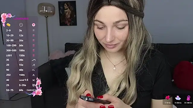 Snapshot of Yoda21 chatting on February 24, 1:09 pm Yoda21 online show from February 24, 1:09 pm