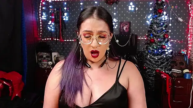 andreafetishx online show from January 6, 3:08 pm