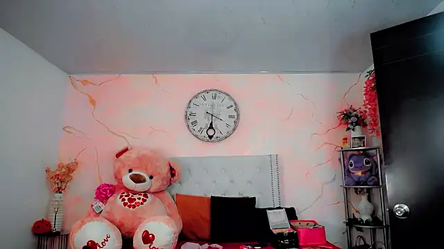 maria camilacms online show from January 14, 6:13 pm