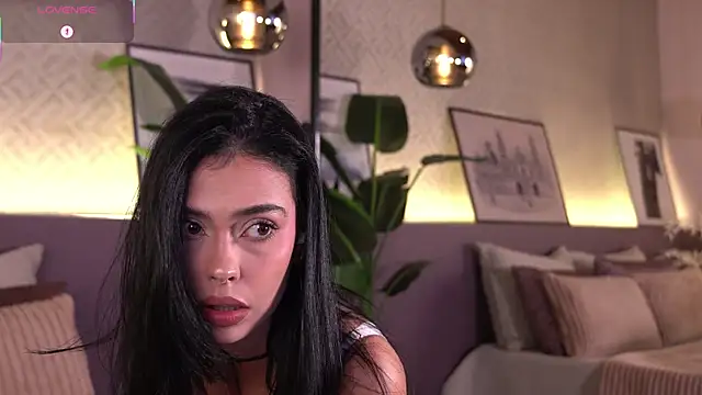 Snapshot of ElleDiane chatting on June 27, 9:53 pm ElleDiane online show from June 27, 9:53 pm