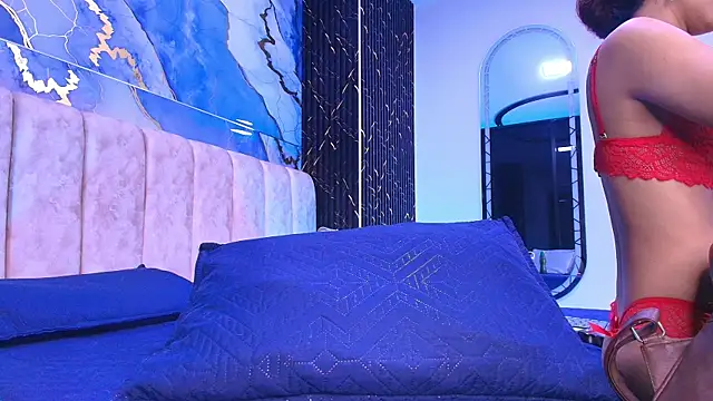 arl chloee online show from April 15, 3:13 am